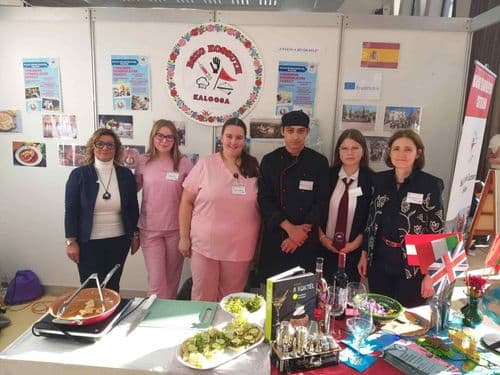 "Jövőd a tét!" pályaválasztási kiállítás