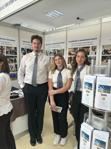 "Jövőd a tét!" pályaválasztási kiállítás